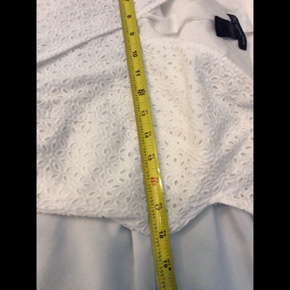 Cute INC White Eyelet Wrap Dress size 8P - Picture 11 of 14